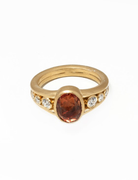 Perugia Ring with Orange Sapphire and Diamonds