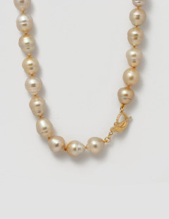 South Sea Pearl Strand