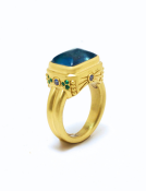 Aquamarine Versailles Ring Main View