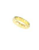 18k Gold Narrow Peened Band Main View