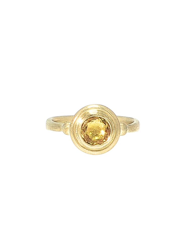Golden Sapphire Bes Ring