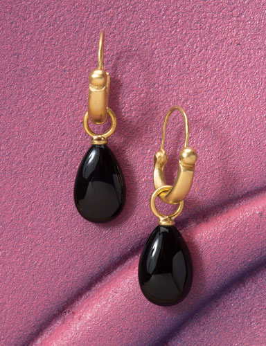 Petite Black Onyx Beaver Tails Petite Black Onyx Beaver Tails