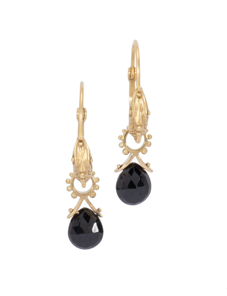 Black Spinel Aria Drops