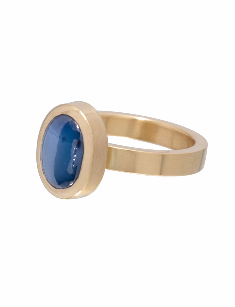 Blue Denim Star Sapphire Cabochon Ring Blue Denim Star Sapphire Cabochon Ring