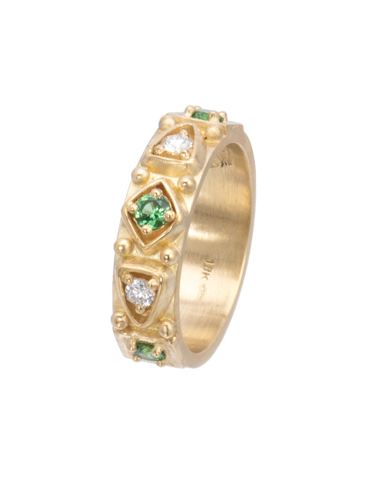 Tsavorite Guinevere Band