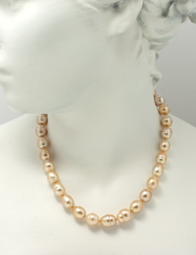 South Sea Pearl Strand